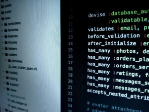 Are You Looking for an Associate Information Technology Course or Certificate in Detroit, Michigan?