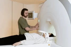 ARRT certification radiologic technologist performing scan - ARRT certification